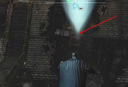 Do środka Huty dostaniesz się przez dziurę w dachu - Uratuj więzionych policjantów - Opis przejścia - Batman: Arkham City - Harley Quinns Revenge - poradnik do gry