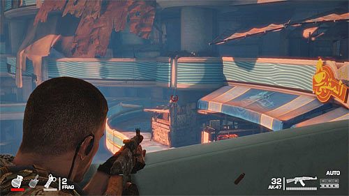 Bądź oczywiście gotowy w drodze na niższe piętro do zajęcia się ewentualnymi niedobitkami - Rozdział IV - The Refugees - Przedostań się na niższe piętra | Opis przejścia - Spec Ops: The Line - poradnik do gry