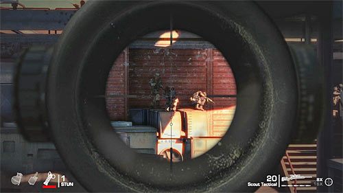 Już po przystąpieniu do właściwej bitwy w dalszym ciągu skupiaj się w pierwszej kolejności na likwidowaniu tych wrogów, którzy będą dążyli do zmniejszenia dystansu dzielącego ich od Twojej drużyny - Rozdział V - The Edge - Podążaj dalej | Opis przejścia Spec Ops The Line - Spec Ops: The Line - poradnik do gry