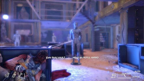 Odszukaj skrzynkę z amunicją i zbliż do pobliskiego pomieszczenia - Rozdział XI - Alone - Przebijaj się do przodu | Opis przejścia Spec Ops The Line - Spec Ops: The Line - poradnik do gry