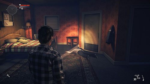 Klucze do obserwatorium znajdują się w tym samym pokoju co poprzednio, obok leżącego na podłodze ciała - Akt 2 - Setback | Akt 2 | Alan Wakes American Nightmare - Alan Wakes American Nightmare - poradnik do gry