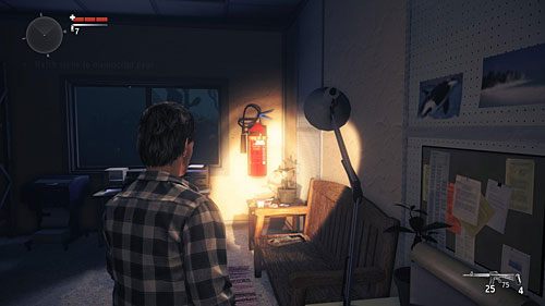 Na koniec przejdź do pomieszczenia na tyłach i przekręć lampkę nocną tak, aby wskazywała gaśnicę zawieszoną na ścianie - Akt 2 - Relapse | Akt 2 | Alan Wakes American Nightmare - Alan Wakes American Nightmare - poradnik do gry