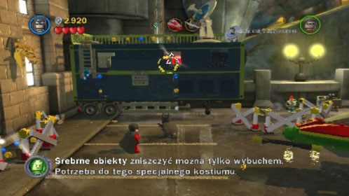 Twoim zadaniem jest naprawa śmigłowca - Współudział | Opis przejścia LEGO Batman 2 DC Super Heroes - LEGO Batman 2: DC Super Heroes - poradnik do gry