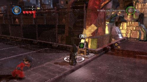 Po przyjęciu misji wsiądź do jednego z pojazdów i korzystając z mapy zacznij jechać w kierunku Arkham - Awantura w Arkham - prolog | Opis przejścia LEGO Batman 2 DC Super Heroes - LEGO Batman 2: DC Super Heroes - poradnik do gry