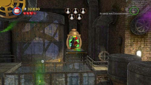 Przejdź w prawo, wejdź na schody i zeskocz do basenu z prawej - Przepis na katastrofę | Opis przejścia LEGO Batman 2 DC Super Heroes - LEGO Batman 2: DC Super Heroes - poradnik do gry