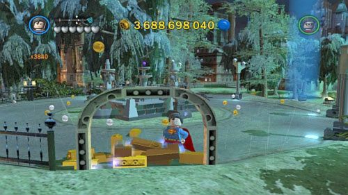 Aby dotrzeć do bonusowego poziomu musisz posiadać 175 złotych klocków i odblokowaną postać Clarka Kenta - Bonusowy poziom | Opis przejścia LEGO Batman 2 DC Super Heroes - LEGO Batman 2: DC Super Heroes - poradnik do gry