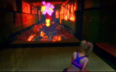 Gdy walka dobiegnie końca, przebij się przez następną zieloną bramę i zeskocz na stojące w dole zombiaki - 1 - Highschool - sala gimnastyczna | Opis przejścia Lollipop Chainsaw - Lollipop Chainsaw - poradnik do gry