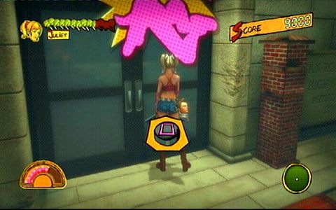 Gdy wylądujesz na dużym placu, zbierz znajdujące się tam medale oraz lizaka, a następnie przejdź przez zamknięte drzwi - 2 - Stadium - siłownia | Opis przejścia Lollipop Chainsaw - Lollipop Chainsaw - poradnik do gry