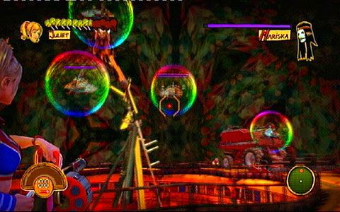 Po jej zakończeniu rozpocznie się druga faza starcia, w której wróg stworzy trzy kopie swojego ciała - 3 - OBannon Farm - walka z Mariską | Opis przejścia Lollipop Chainsaw - Lollipop Chainsaw - poradnik do gry