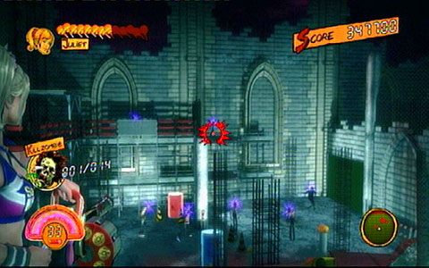 Biegnąc dalej przed siebie dotrzesz do miejsca z imprezującymi stworami - 5 - Cathedral - walka z Lewis Legend | Opis przejścia Lollipop Chainsaw - Lollipop Chainsaw - poradnik do gry