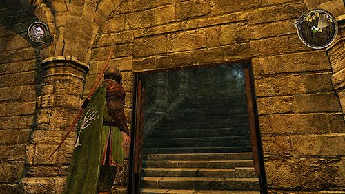 Zatrzymaj się na półpiętrze górnej piwnicy i użyj Widzenia Rhllora, aby odkryć sekretne przejście - Rozstaje (ZG) - Lochy Leśnej Warowni | Rozdział 10 - Alester Sarwyck - Gra o tron - poradnik do gry