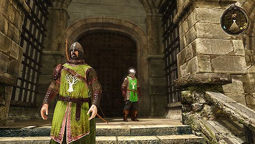 Po wyposażeniu Gawena w przebranie strażnika (część zadania głównego), wyjdź na dziedziniec Leśnej Warowni - Robak w jabłku (ZP) | Rozdział 10 - Alester Sarwyck | Gra o tron - Gra o tron - poradnik do gry