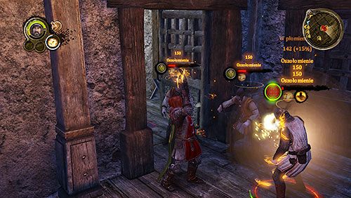 Najpierw wyrusz na poszukiwania odźwiernego, który ukrywa się w pokoju we wschodniej części dworku - Pomścij Riverspring - rozdziały 8 do 13 | Zadania ciągłe | Gra o tron - Gra o tron - poradnik do gry