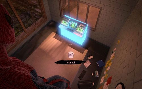 Zaprowadzi cię on do komputera, który odblokuje przejście dla twojego towarzysza - 02 - Escape Impossible - Opis przejścia - Niesamowity Spider-Man - poradnik do gry
