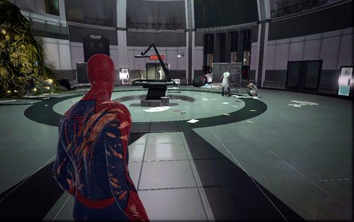 Po ich unieszkodliwieniu dojdziesz do pomieszczenia z oszalałymi naukowcami - 06 - Smythe Strikes Back - lasery i promienie - Opis przejścia - Niesamowity Spider-Man - poradnik do gry