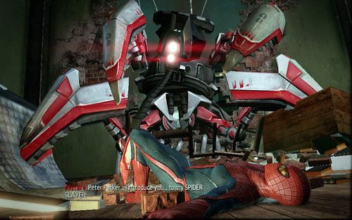 Gdy cut-scenka dobiegnie końca, zostaniesz zaatakowany przez trzy latające roboty - 09 - The Spider-Slayer - Opis przejścia - Niesamowity Spider-Man - poradnik do gry