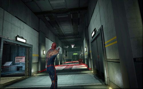 Biegnąc prosto blokuj działka pajęczyną i co jakiś czas chowaj się w bocznych pomieszczeniach - 10 - Spider-Man No More! - reaktor - Opis przejścia - Niesamowity Spider-Man - poradnik do gry