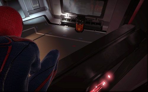 Na dole z prawej strony ukryto kolejne nagranie - 01 - Oscorp Is Your Friend - Nagrania - Znajdźki - Niesamowity Spider-Man - poradnik do gry