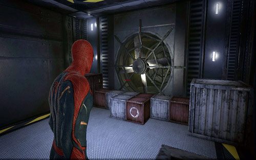 Po pokonaniu dużej armii robotów i zablokowaniu czterech przejść, wskocz na skrzynie stojącą z prawej strony (niedaleko turbiny) - 10 - Spider-Man No More! - Nagrania, Magazyny - Znajdźki - Niesamowity Spider-Man - poradnik do gry