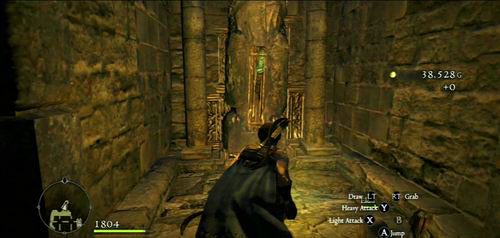 W tym miejscu znajduje się dźwignia, która otworzy kratę na dole - Lure of the Abyss | Akt 1 (ZG) w Dragons Dogma - Dragons Dogma - poradnik do gry