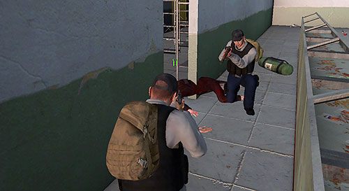 Podczas pierwszego kontaktu z nieznajomym graczem nieocenionym narzędziem jest nic innego jak mikrofon - DayZ: Pierwszy kontakt z innymi graczami - DayZ - poradnik do gry