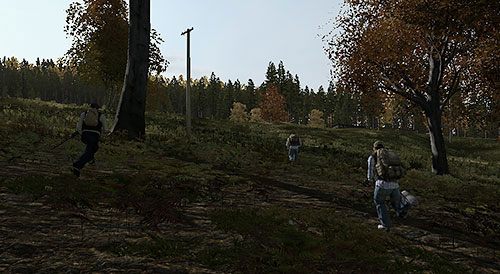 Po przeszukaniu baraków jak najszybciej zwiewaj do lasu - DayZ: Lotnisko | Zdobywanie pierwszego ekwipunku - DayZ - poradnik do gry