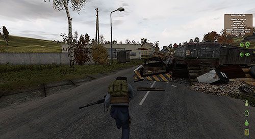 Aby dotrzeć do supermarketu musisz przemierzyć spory kawałek drogi przez zupełnie odsłonięty teren, lub ryzykując pościg Zedów przemieszczać się między budynkami w pobliżu głównej drogi - DayZ: Stary Sobor | Zdobywanie pierwszego ekwipunku - DayZ - poradnik do gry