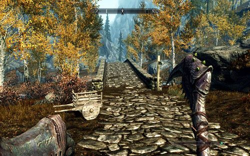 Żeby się do niej dostać, po wyjściu z miasta idź w prawo, aż dojdziesz do wyłożonej kamienia ścieżki - Wstępowanie do Dawnguard | Początek - The Elder Scrolls V: Skyrim - Dawnguard - poradnik do gry