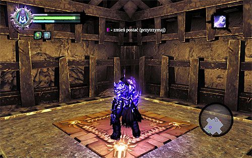 Po uzyskaniu kontroli nad pierwszą połówką duszy Śmierci przemieść się w stronę drugiej płyty naciskowej (powyższy screen), znajdującej się w północno-zachodnim narożniku pomieszczenia - Przeszukaj Miasto Umarłych - początek | Miasto Umarłych | Darksiders 2 - Darksiders 2 - poradnik do gry