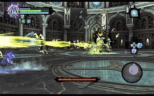 Drugi z głównych ataków bossa to wystrzeliwanie serii żółtych pocisków, których najlepiej jest unikać z wykorzystaniem opcji wykonywania uskoków na boki - Boss 17 - Skryba Jamaerah | Skaza herezji | Darksiders 2 - Darksiders 2 - poradnik do gry