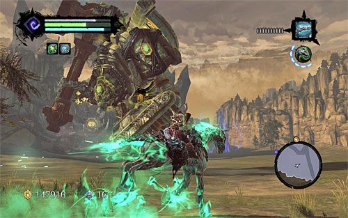 Zacznij krążyć wokół Wartownika, utrzymując od niego bezpieczny dystans (weź poprawkę na to jak wielkich jest on rozmiarów i jaki jest przez to realny zasięg jego ataków) - Boss 7 - Wartownik | Serce Góry | Darksiders 2 - Darksiders 2 - poradnik do gry