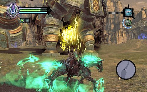 Oddal się od kruszora i zaczekaj aż on eksploduje, co powinno doprowadzić do zranienia bossa - Boss 7 - Wartownik | Serce Góry | Darksiders 2 - Darksiders 2 - poradnik do gry