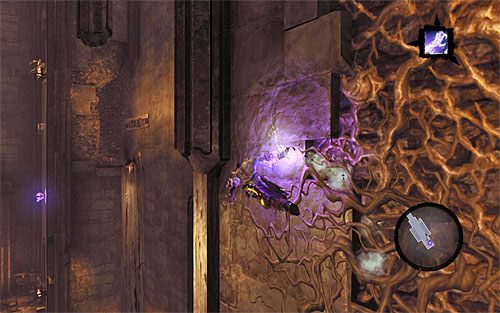 Jako że nie zależy Ci już na dotarciu na balkonik z przełącznikiem przebiegnij po ścianie w stronę lewego drewnianego słupa (powyższy screen) - Wskrześ Faryzjonera (2) | Faryzjoner | Darksiders 2 - Darksiders 2 - poradnik do gry