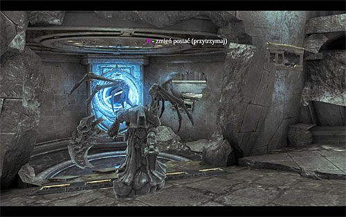 Jeżeli wszystko wykonałeś zgodnie z informacjami przedstawionymi w poradniku, to Śmierć wpadnie przez dziurę w ziemi do zbadanego już niższego pomieszczenia - Odszukaj skrybę - wschodnia część cytadeli (2) | Skaza herezji | Darksiders 2 - Darksiders 2 - poradnik do gry
