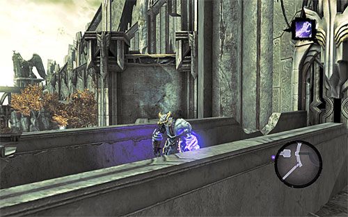 Użyj jednego z akweduktów (północnego lub południowego - kolejność odnajdywania opisanych wyżej sekretów nie odgrywa żadnej roli) do dotarcia do pokazanego na powyższym screenie wschodniego balkoniku, na który możesz się wspiąć z pomocą interaktywnej krawędzi - Odszukaj skrybę - zachodnia część cytadeli (2) | Skaza herezji | Darksiders 2 - Darksiders 2 - poradnik do gry