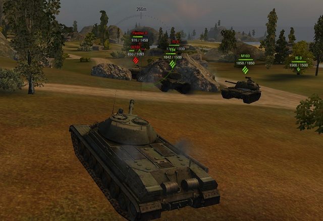 Posiadając przewagę liczebną w czołgach ciężkich możemy ruszyć do frontalnego ataku przełamać linię obrony. - Czołgi ciężkie w World of Tanks | Typy czołgów - World of Tanks - poradnik do gry
