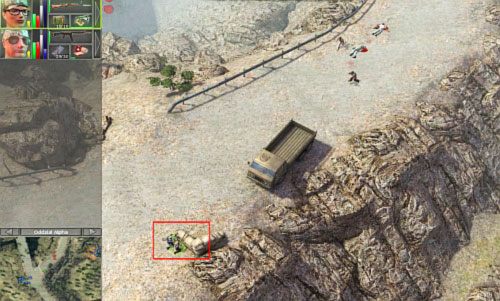 Po rozpoczęciu poziomu, zwróć uwagę czy w Twoim kierunku nie podąża jakiś patrol - Mine oraz Roadblock [7] - Kampania - droga na północ - Jagged Alliance: Crossfire - poradnik do gry