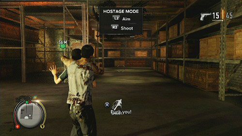 Dogoń go unikając płomieni, a następnie obezwładnij i wykorzystaj jako żywą tarczę - Payback | Opis przejścia Sleeping Dogs - Sleeping Dogs - poradnik do gry