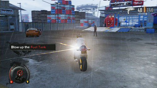 Gdy mężczyzna zacznie uciekać, jedź za nim, strzelając po drodze do wrogich gangsterów - Loose Ends | Opis przejścia Sleeping Dogs - Sleeping Dogs - poradnik do gry