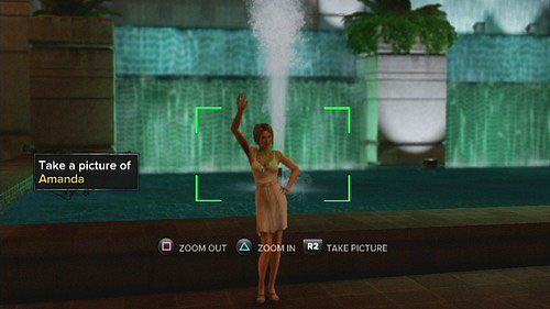 Gdy znajdziecie się w środku, pstrykaj dziewczynie fotkę za każdym razem, jak zacznie pozować - Poradnik do gry Sleeping Dogs - Randki - Sleeping Dogs - poradnik do gry