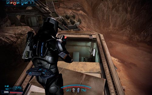Przedzieraj się przez kolejne lokacje, aż dotrzesz do pomieszczenia z dziurą w suficie - Namakli | Opis przejścia Mass Effect 3 Leviathan - Mass Effect 3: Leviathan - poradnik do gry