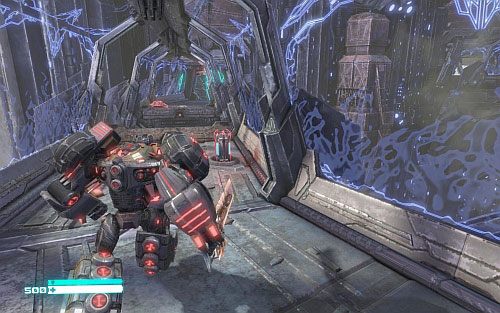 Grimlock może atakować mieczem (lewy przycisk myszy), chwytać i rzucać obiektami (prawy przycisk myszy) oraz korzystać z tarczy (ctrl) - Rozdział 11 - Starscreams Betrayal | Opis przejścia - Transformers: Upadek Cybertronu - poradnik do gry