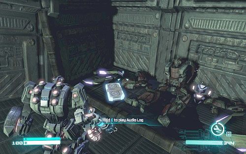 Po tym, jak otworzysz dla Cliffjumpera drzwi, zniszcz stalową kratkę z prawej i wejdź do korytarza - Audio Logs - rozdziały 1-6 | Audio Logs | Transformers Upadek Cybertronu - Transformers: Upadek Cybertronu - poradnik do gry