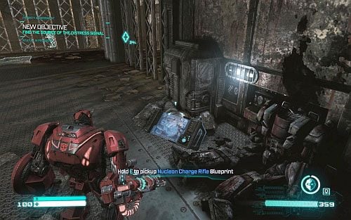 Po przejściu przez pomieszczenie z ruchomymi zbiornikami Jazz otworzy ci drzwi - Poradnik do gry - Blueprints | Transformers Upadek Cybertronu - Transformers: Upadek Cybertronu - poradnik do gry