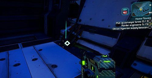 Po przyjęciu misji od Lilith [1], idź do lokalu Moxxi [2] i odbierz od niej Dirty Camera - Home Movies | Misje poboczne - Sanctuary 3 | Borderlands 2 - Borderlands 2 - poradnik do gry