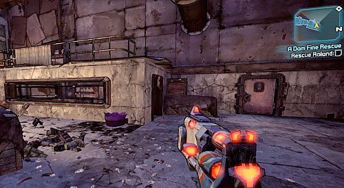 Sama twierdza jest długim tunelem prowadzącym do cel więziennych, gdzie przetrzymywany jest Roland - A Dam Fine Rescue | Zadania główne w Borderlands 2 - Borderlands 2 - poradnik do gry