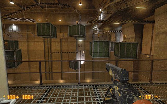 Przejdź przez pomieszczenie - przed drugimi drzwiami znajdziesz aparat medyczny - Unforeseen Consequences - Windą w dół | Unforeseen Consequences - Black Mesa - poradnik do gry