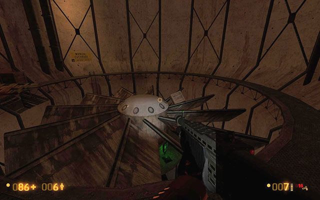 Idź przed siebie, dotrzesz do drzwi z numerem 04 - Blast Pit - Walka z wiatrakami | Blast Pit | Black Mesa - Black Mesa - poradnik do gry