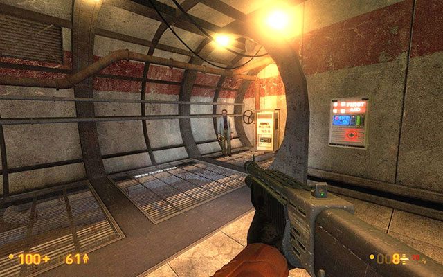 Bez względu na to w jaki sposób dostaniesz się na dół, skieruj się do jedynego w tej części kompleksu korytarza - Blast Pit - Walka z wiatrakami | Blast Pit | Black Mesa - Black Mesa - poradnik do gry