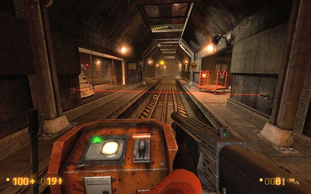 Po oczyszczeniu lokacji wskakuj na drezynę i jedź przed siebie - On a Rail - Po torach | On a Rail | Black Mesa - Black Mesa - poradnik do gry